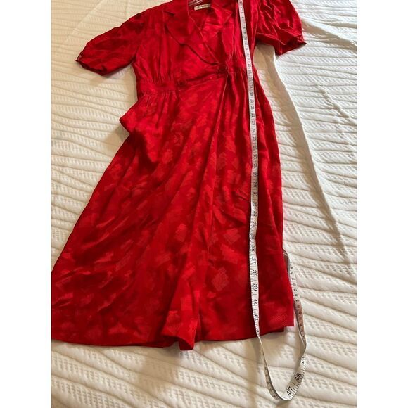 Vintage Liz Claiborne 100% silk red dress size 4 - Picture 10 of 10